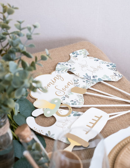 11-dielna sada na fotenie s eukalyptovými a zlatými doplnkami „Oh Baby“ na oslavu bábätka