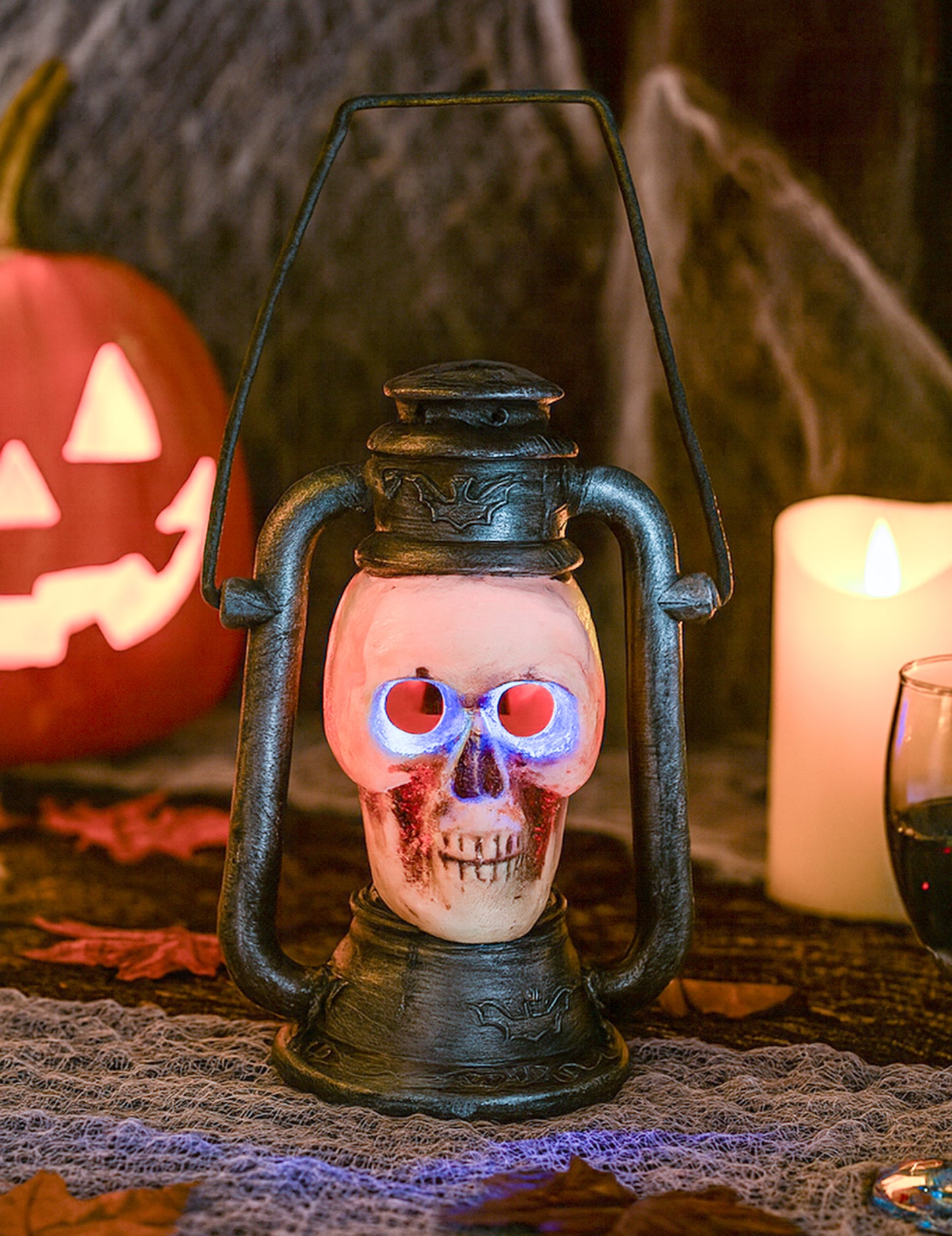 Svetlá strašidelná lebka Lucerna