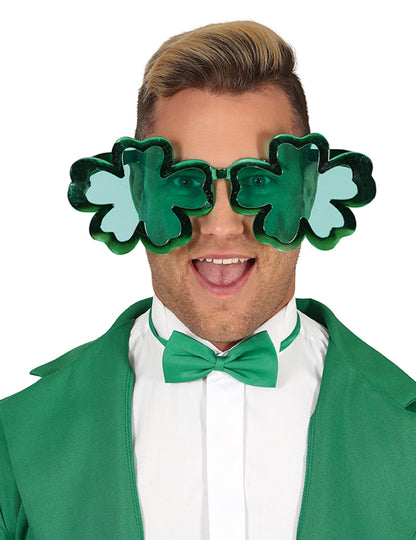 Obrovské poháre s ďatelinou na Deň svätého Patrika pre dospelých