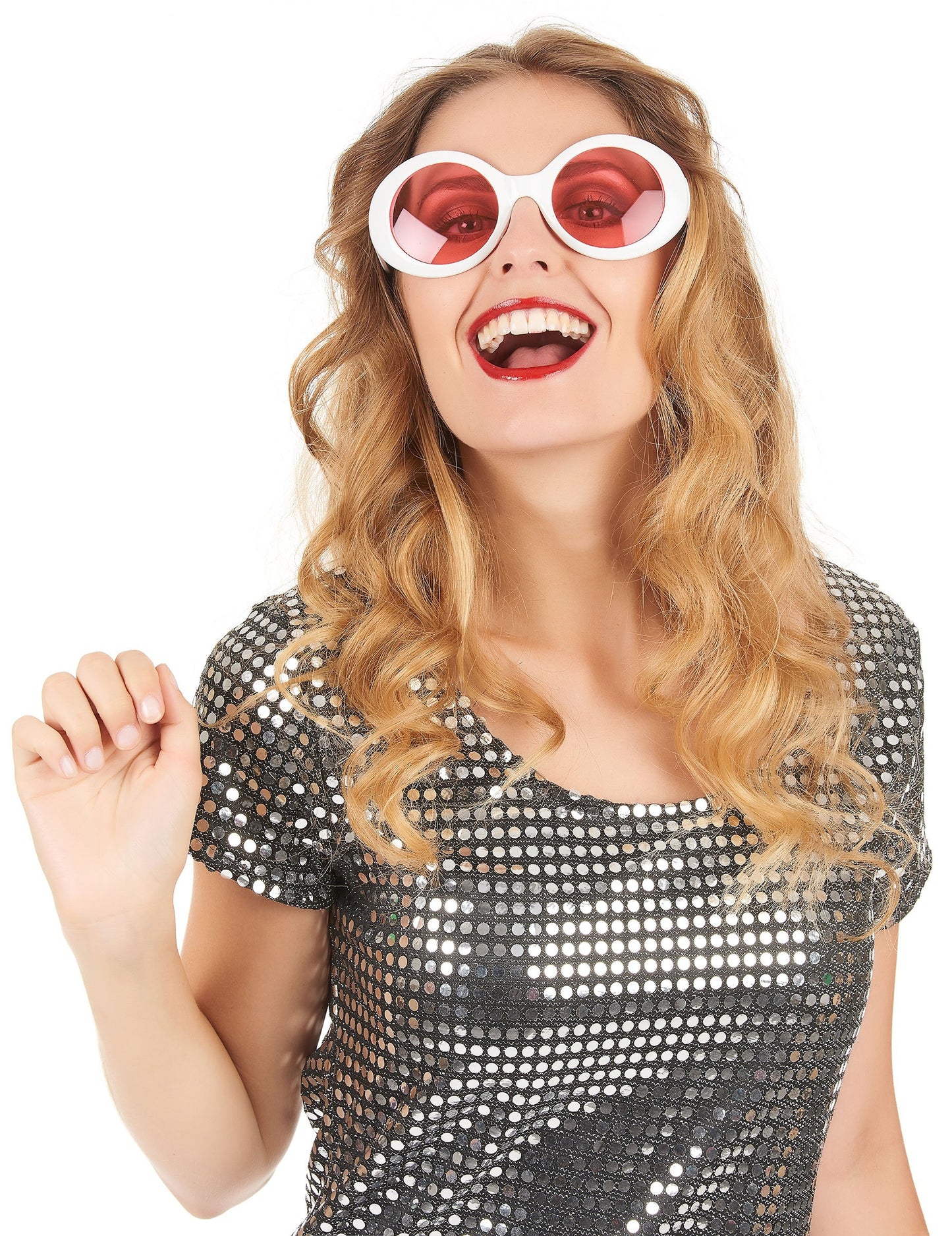 Gros plan des lunettes rondes en plastique pour adulte