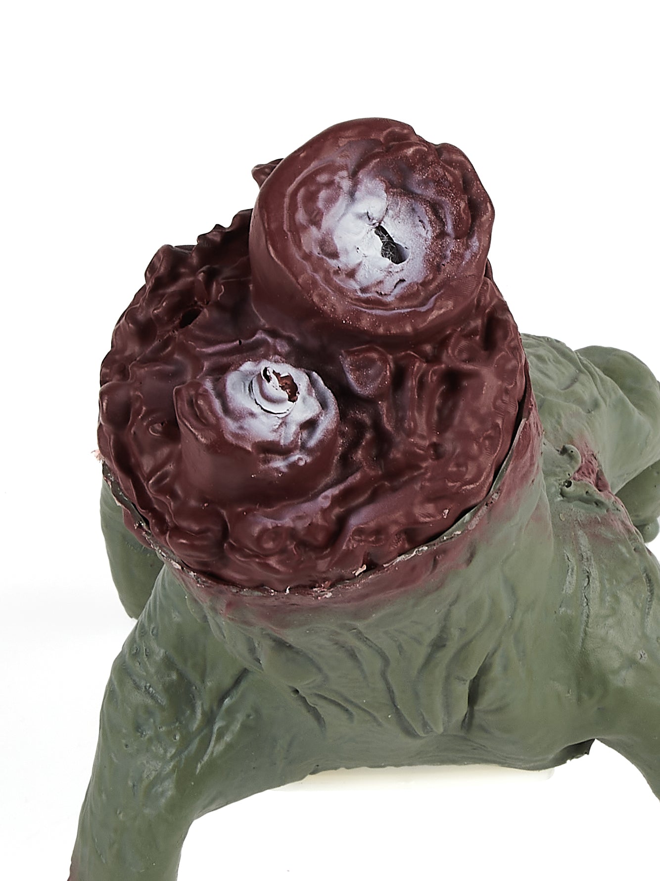 Vue du dessus du moignon de la main de zombie