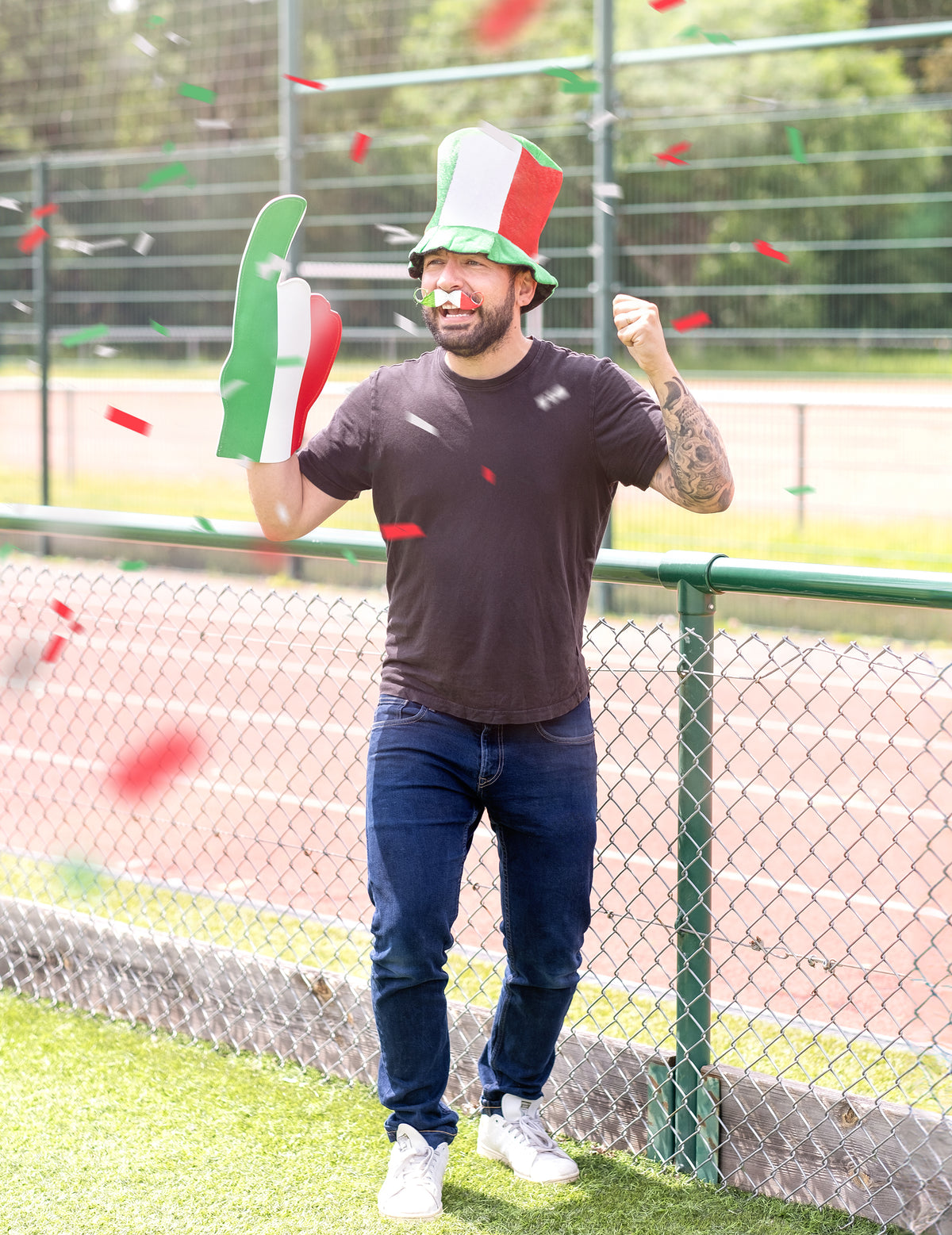 Mise en situation de la main en mousse Italie