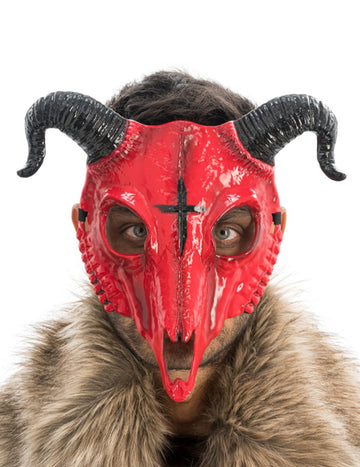Maska z démonovej kostry s červeným rohom