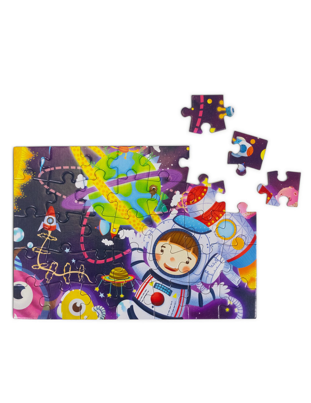 Détail de l'assemblage du modèle espace du petit puzzle thèmes dinosaures espace et animaux pour enfant