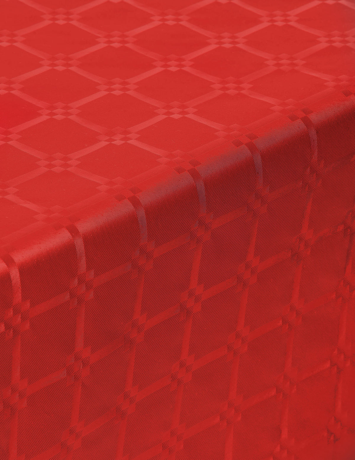 Détail du motif et de la texture de la nappe en rouleau papier damassé pour décoration de fête