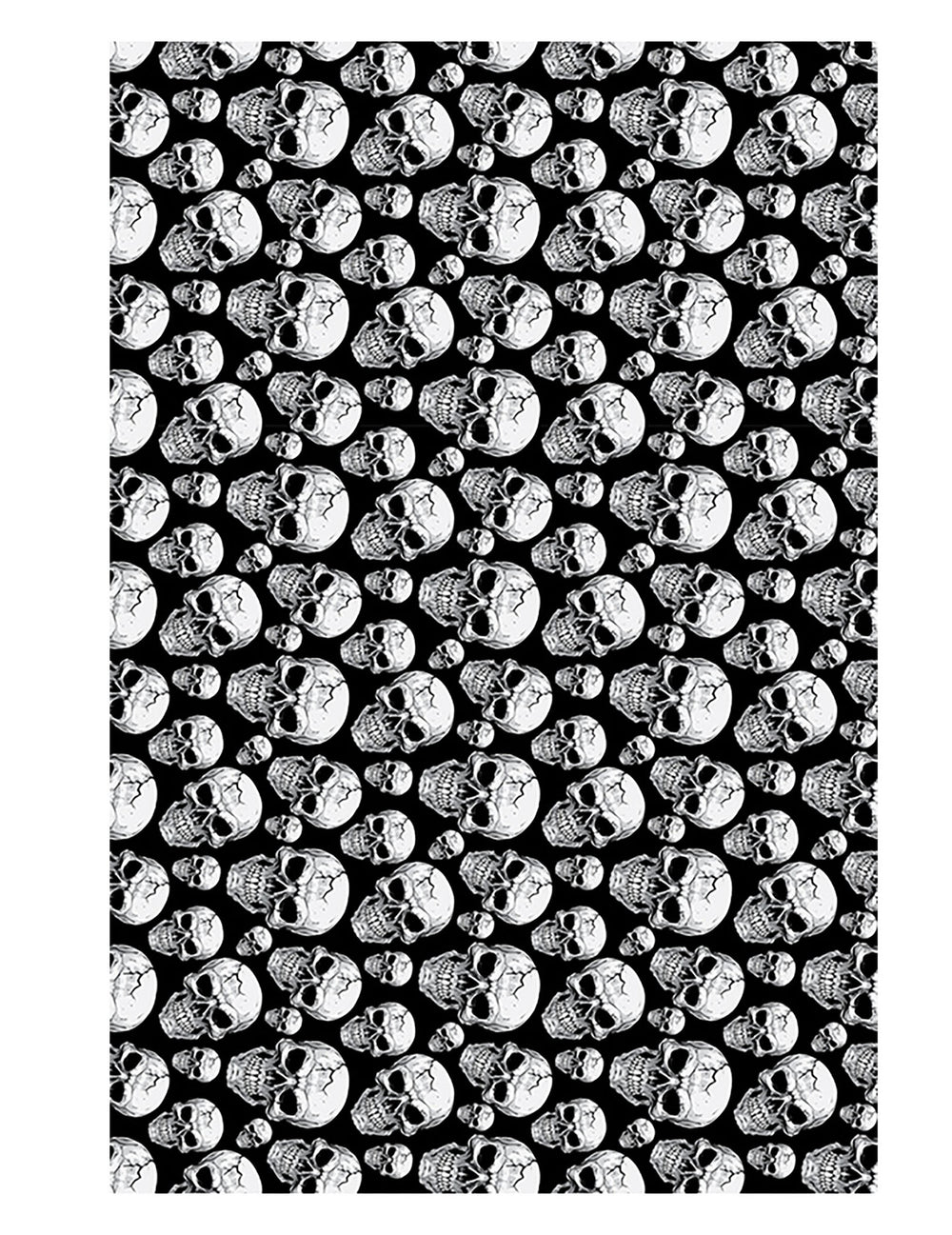 Nappe tête de mort noir et blanc avec motifs de crânes
