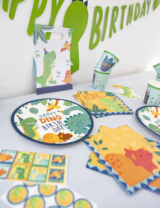 51-dielny balíček dinosaurov k narodeninám