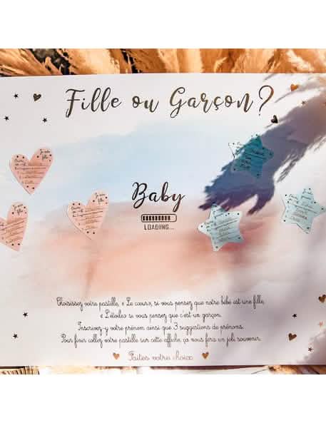 Detail nálepiek nalepených na paneli hry dievča alebo chlapec pre gender reveal párty