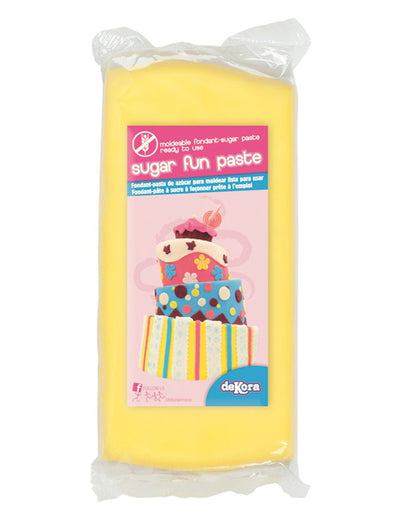 Pâte à sucre sans gluten pour gâteau jaune prête à l'emploi
