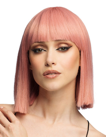 Luxusná dospelácka parochňa v lososovo-ružovej farbe, strih carré 