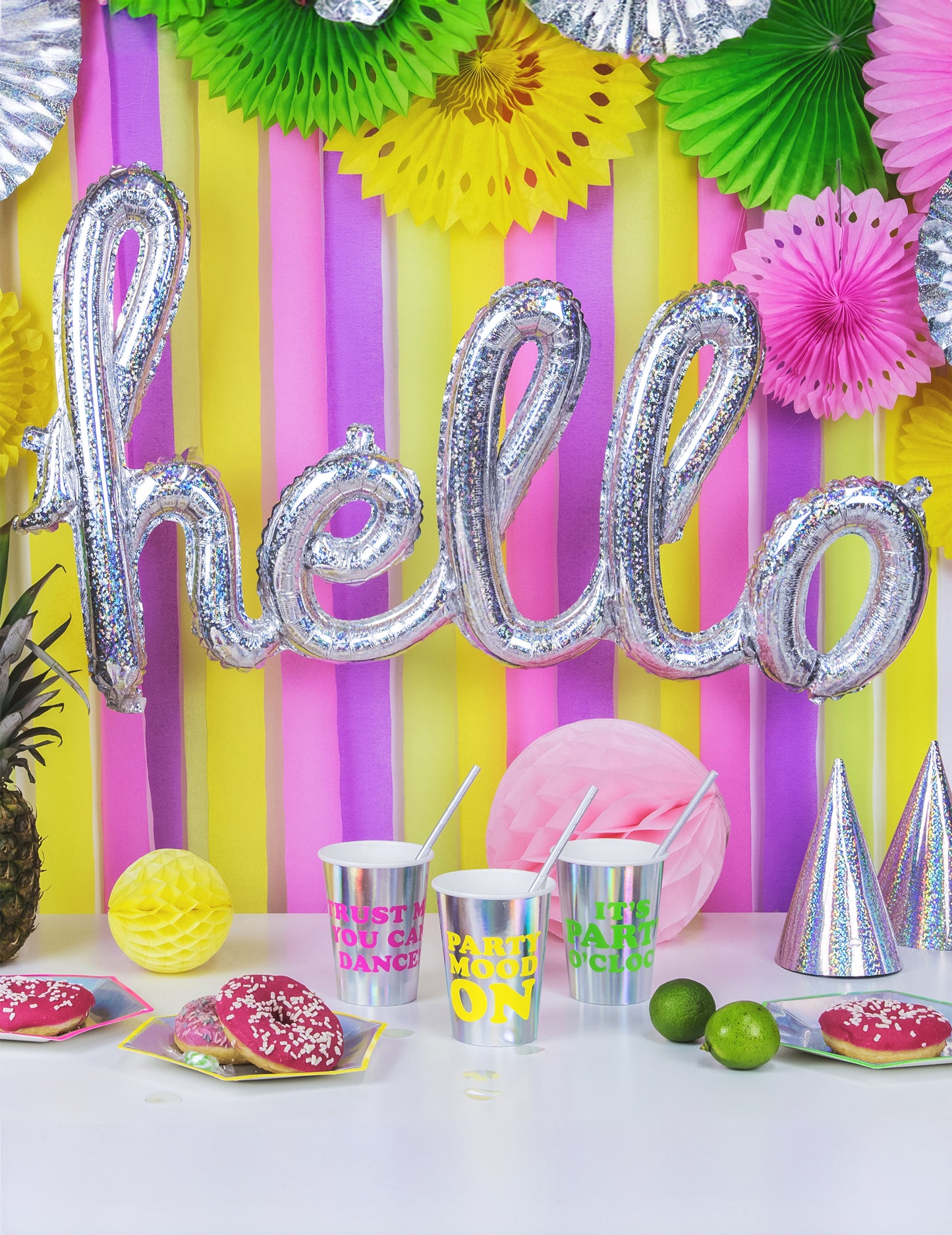 Malá žltá papierová včelovina 10 cm na zavesenie 