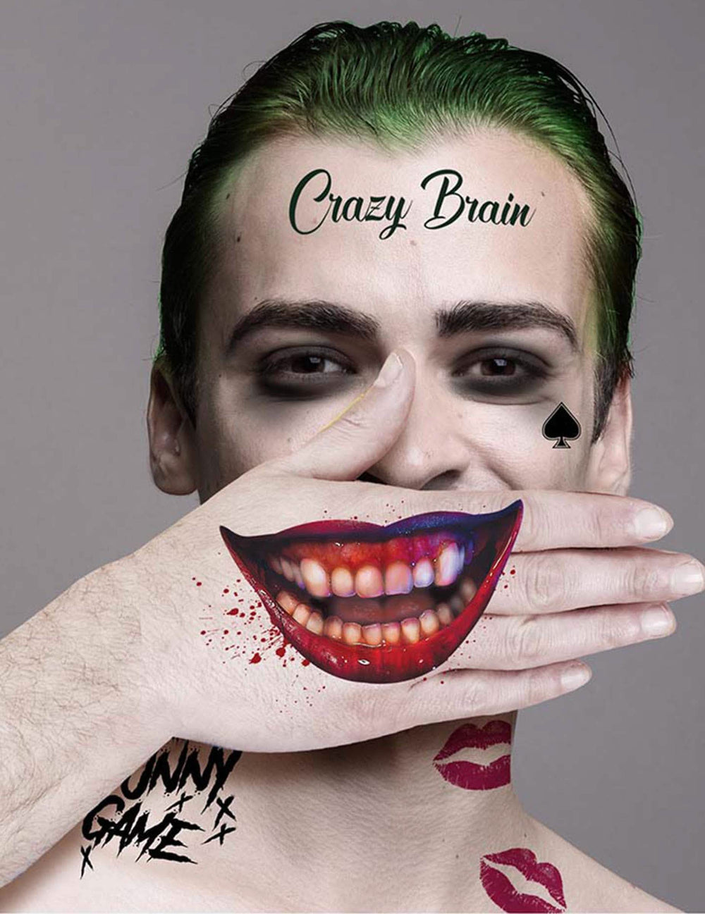 Planche de tatouages joker maléfique pour adulte multicolore avec sourire et lettrages noirs