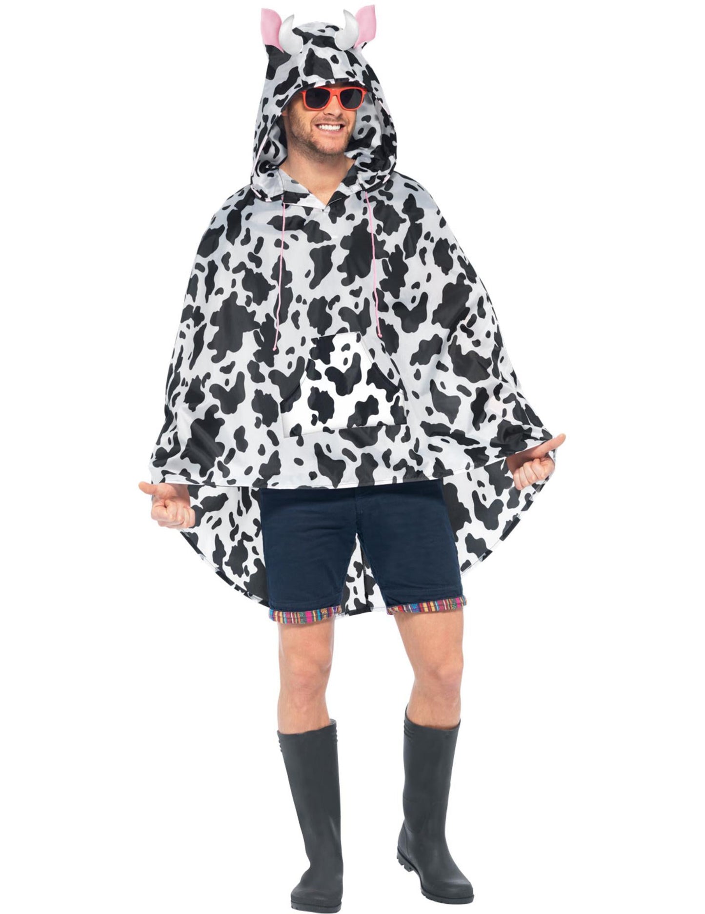 Predný pohľad na dospelé kravičkové pončo