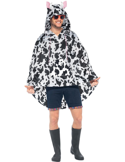 Predný pohľad na dospelé kravičkové pončo