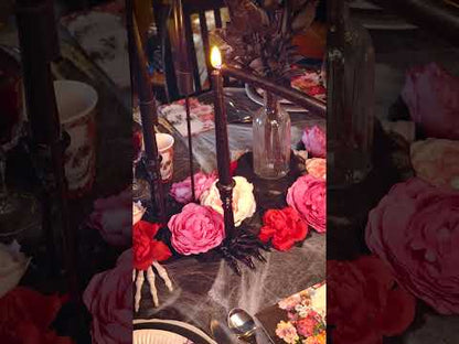 Čierna kostra živici sviečka 16 cm