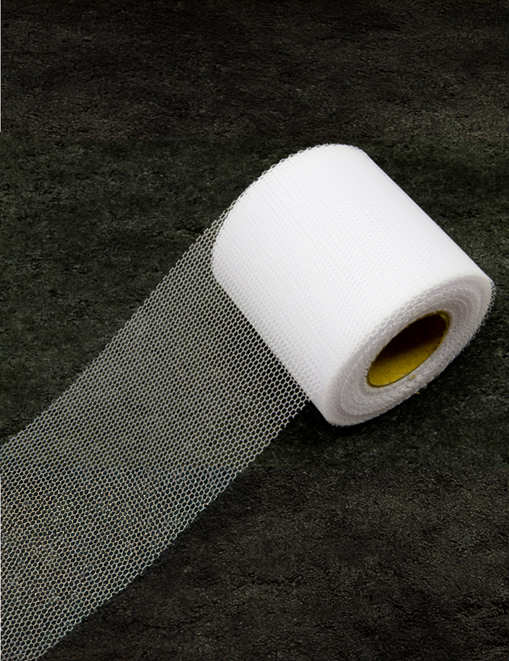 Rouleau de tulle blanc