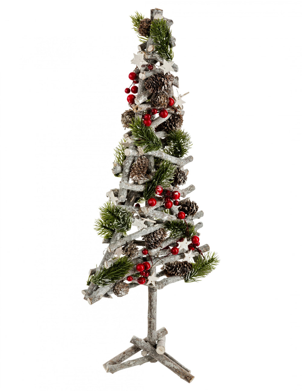 Sapin de noël en bois avec baies rouges et pommes de pin