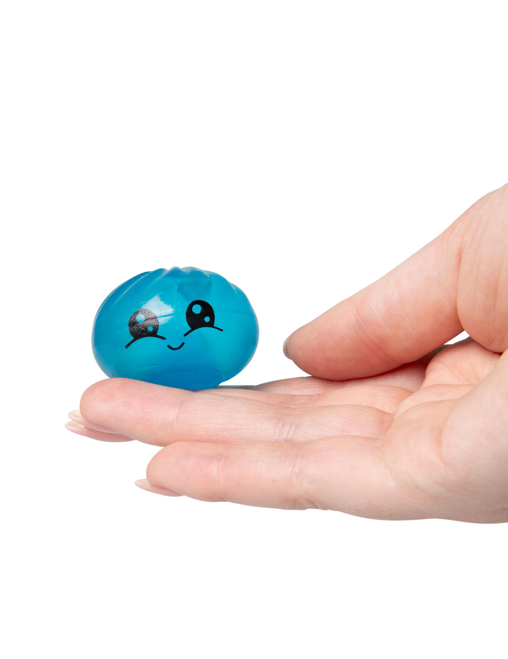 Mise en situation dans la main de la Balle anti stress Scrunchems Bao