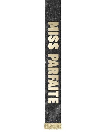 Detail šálu setu šál a diadém Miss Parfaite