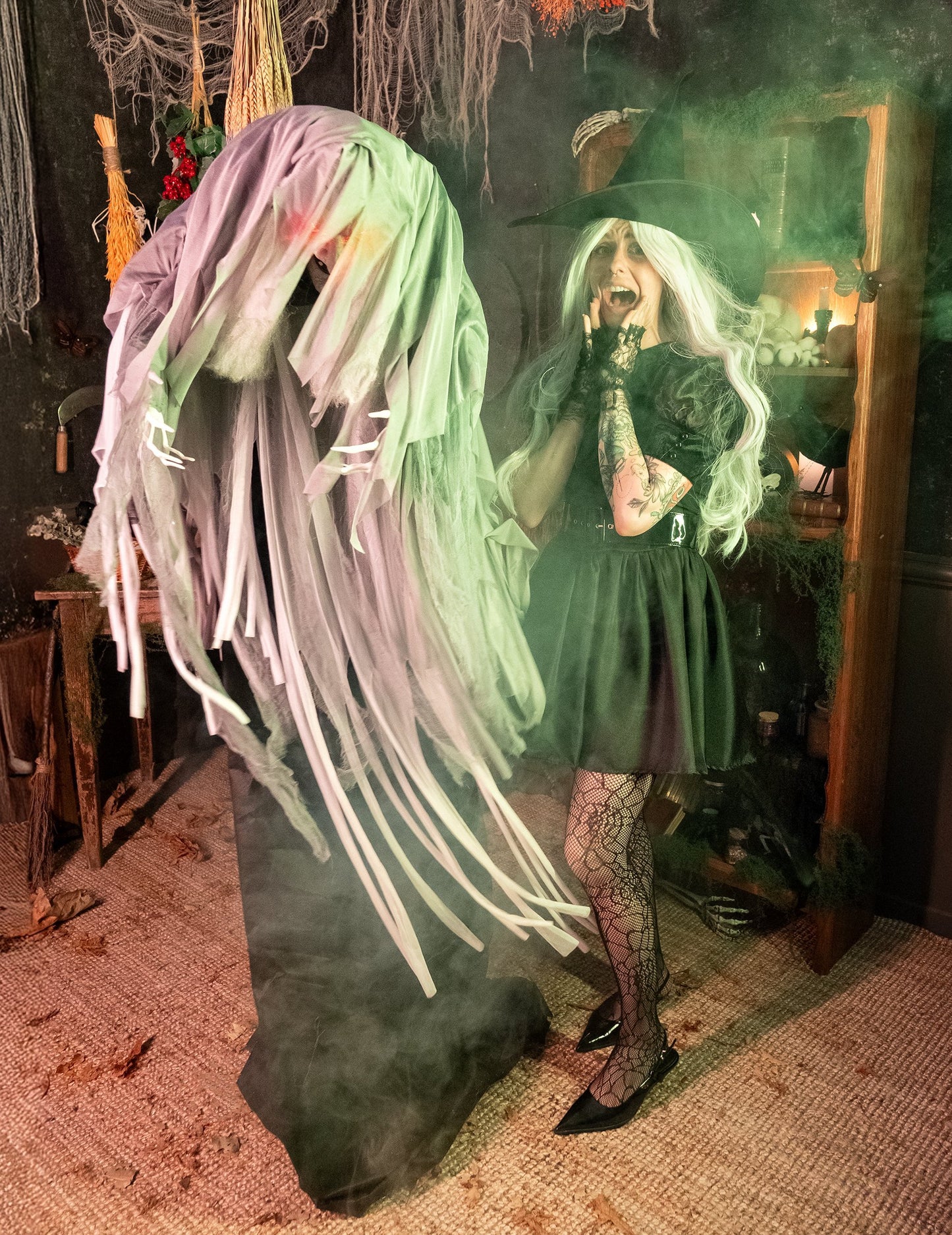 Animovaná čarodejnica 160 cm