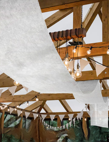 Biela svadobná záves 80 cm x 25 m netkanej textílie