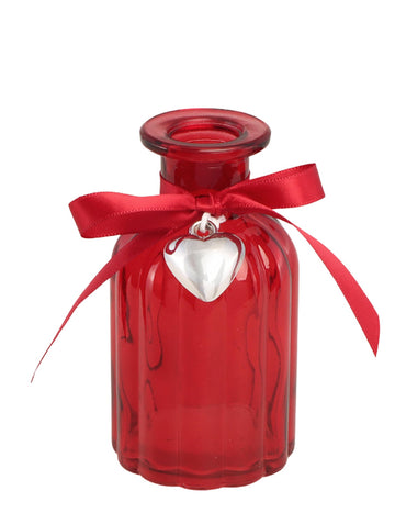 Červená sklenená váza na párty s dekoračnou stuhou a srdiečkom 10,5 cm 