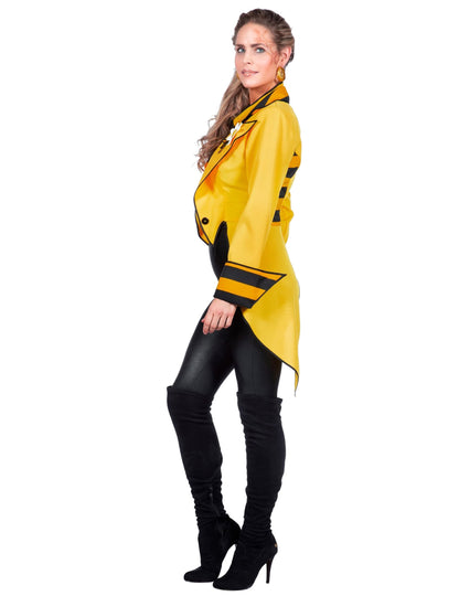 dámsky frak s včelím vzorom