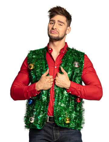 Bunda s vianočným stromčekom s dospelými zelenými loptičkami