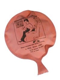 Coussin péteur farces et attrapes pour adulte et enfant rose